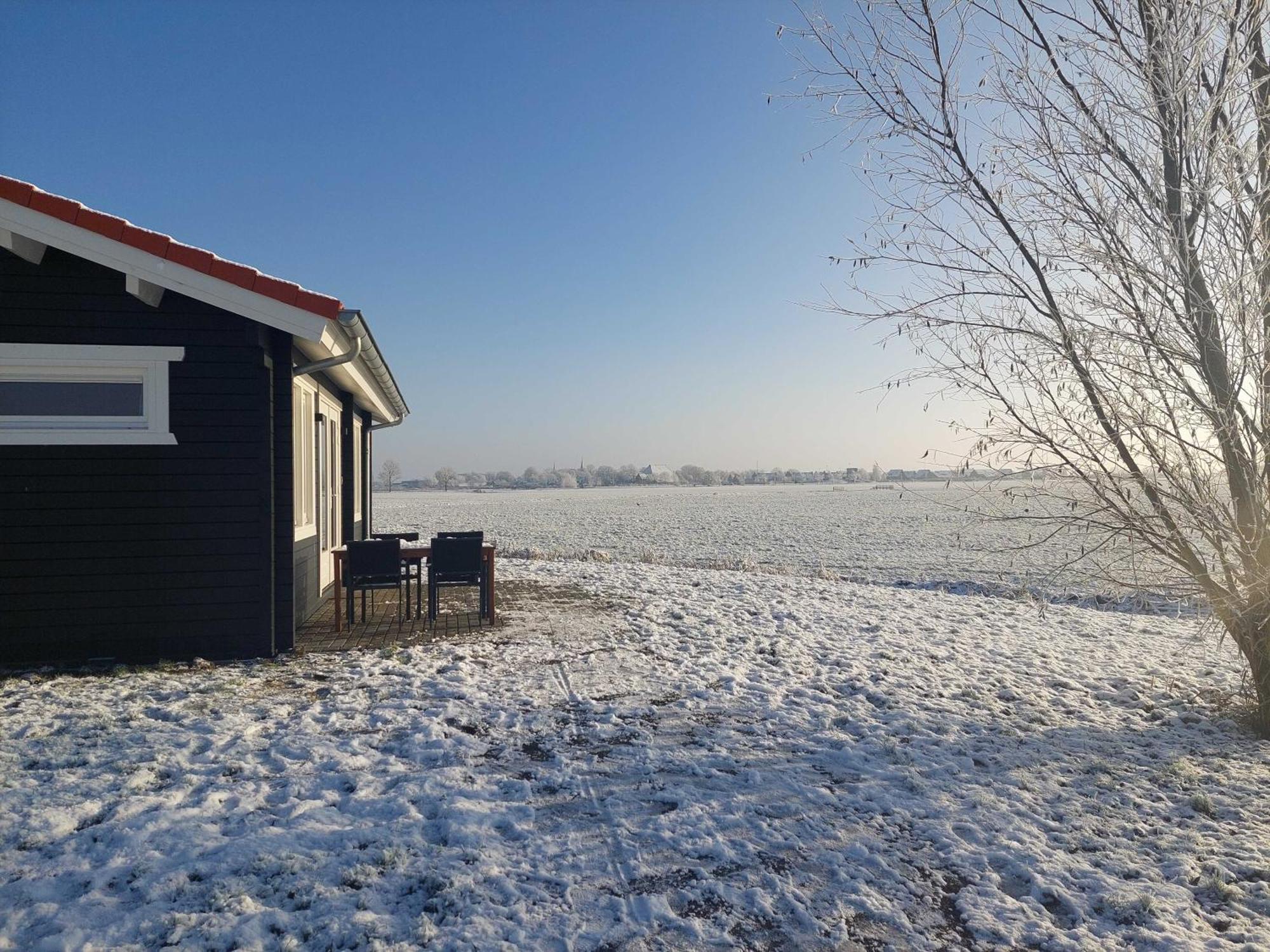 Vakantiehuisje Vlakbij Leeuwarden, Swichumer Pleats Exterior foto